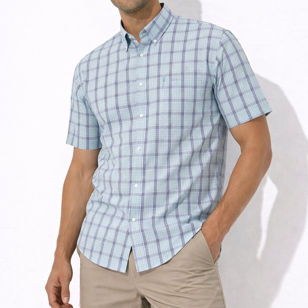 IZOD Mens Plaid Button Down Shirt Medium Blue Short Sleeve Cotton Classic Golf